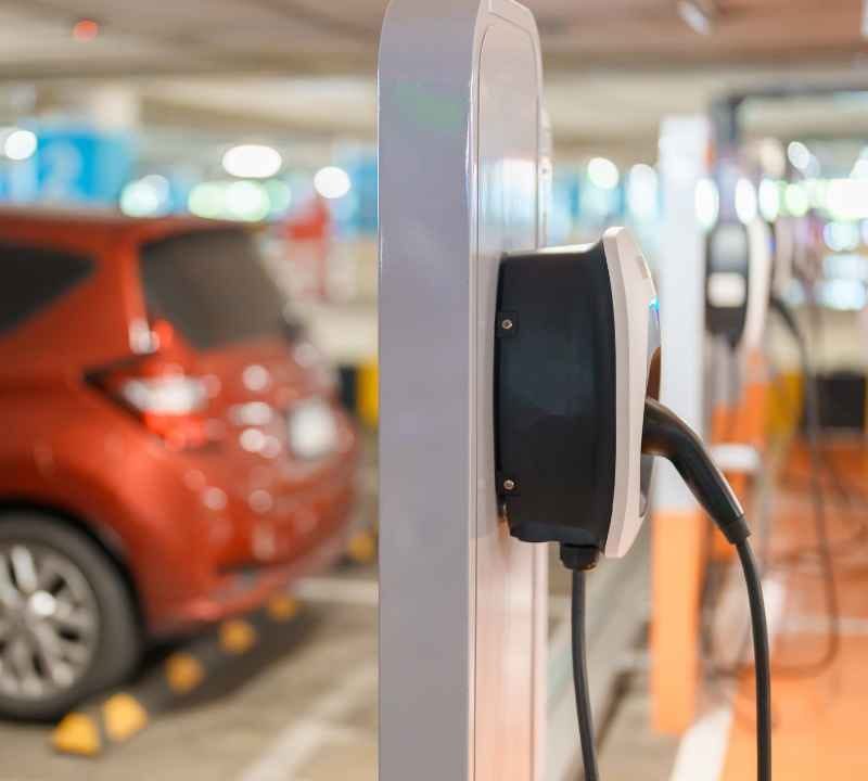 Tomada e Carregadores para Carros Elétricos